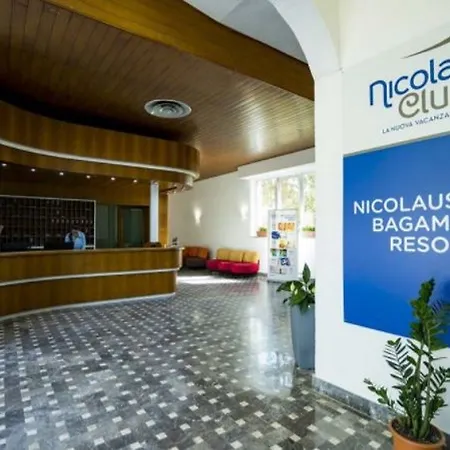 Nicolaus Club Bagamoyo מלון 3*