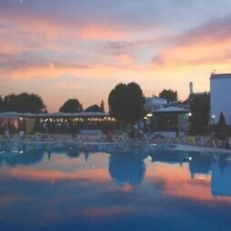 Hotel Nicolaus Club Bagamoyo 3*