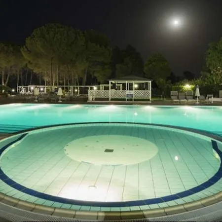 Nicolaus Club Bagamoyo Отель