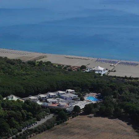 ホテル Nicolaus Club Bagamoyo 3*