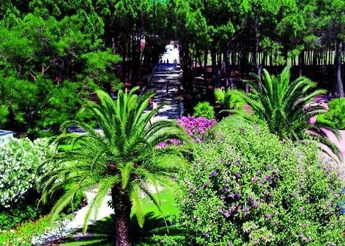 Nicolaus Club Bagamoyo Hotel 3*